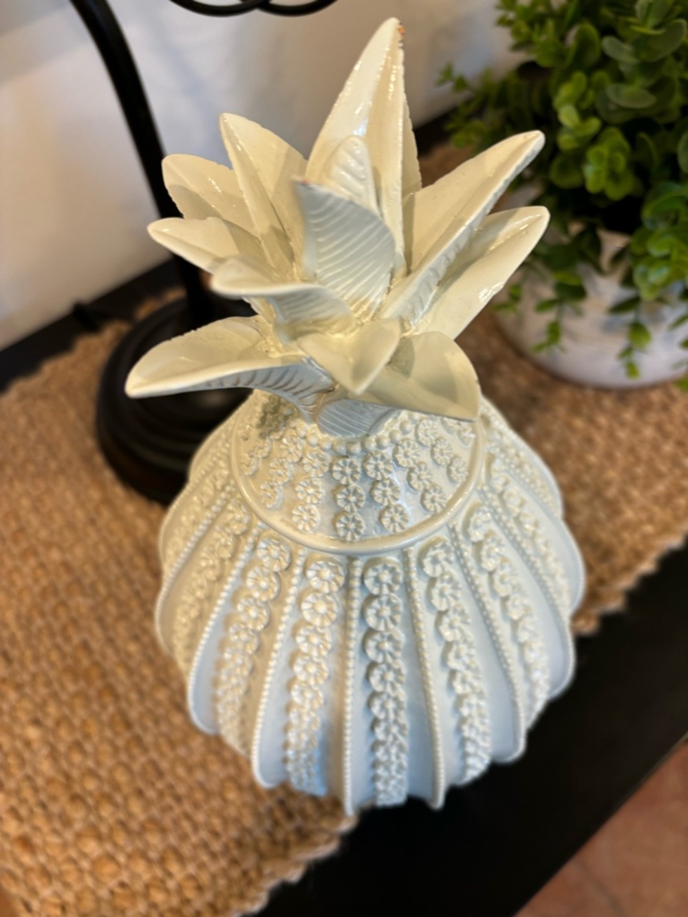 Nate Berkus Lacquer Pineapple White Decor Piece Removable Lid Floral 11”x 6” - Picture 3 of 11